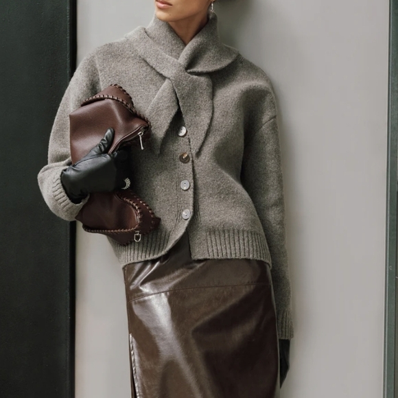 Commense Button Up Knit Cardigan Sweater With A Scarf Button Down XL NWT - Picture 4 of 6